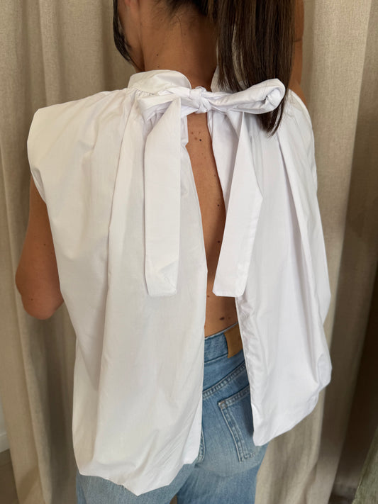 TOP OLIVIA