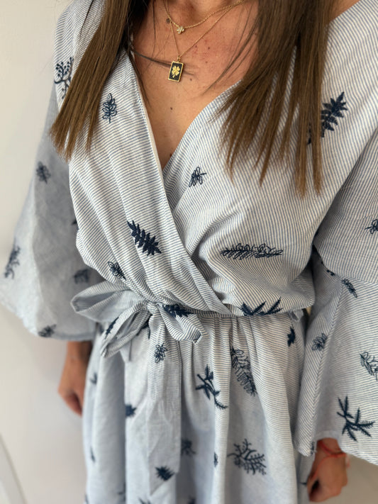 Robe Lily