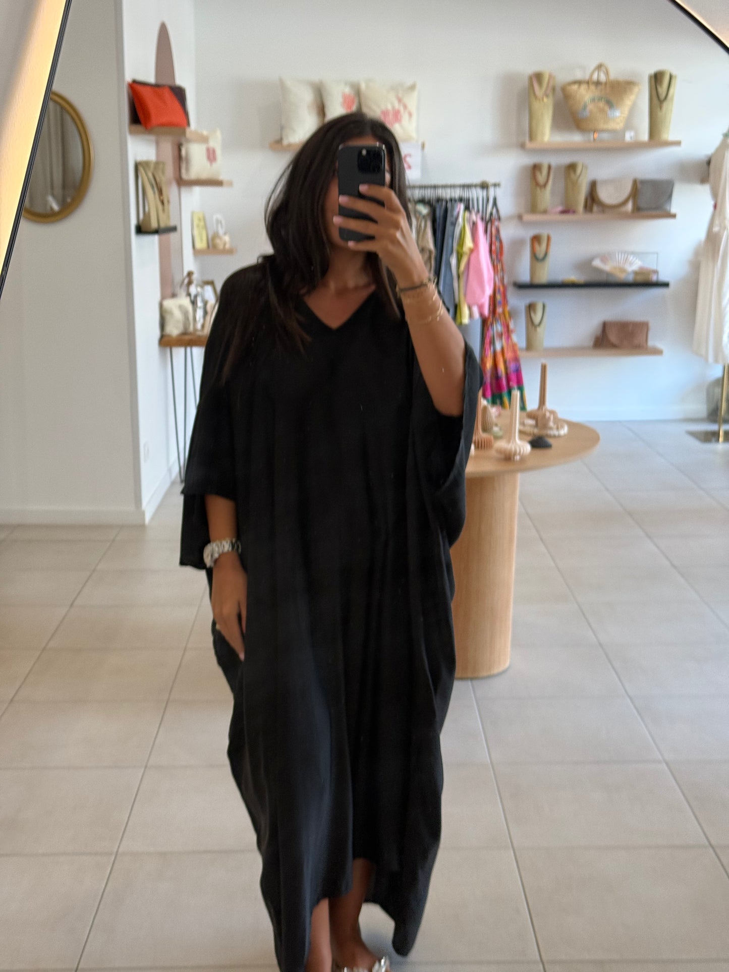 ROBE LIA