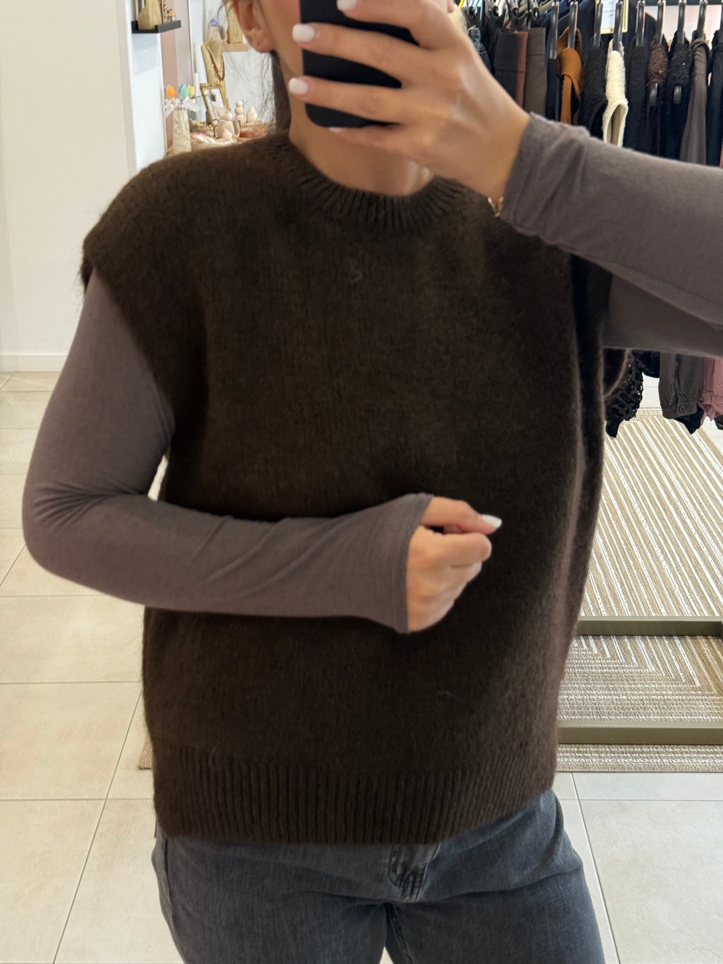 PULL SANS MANCHES GLORIA