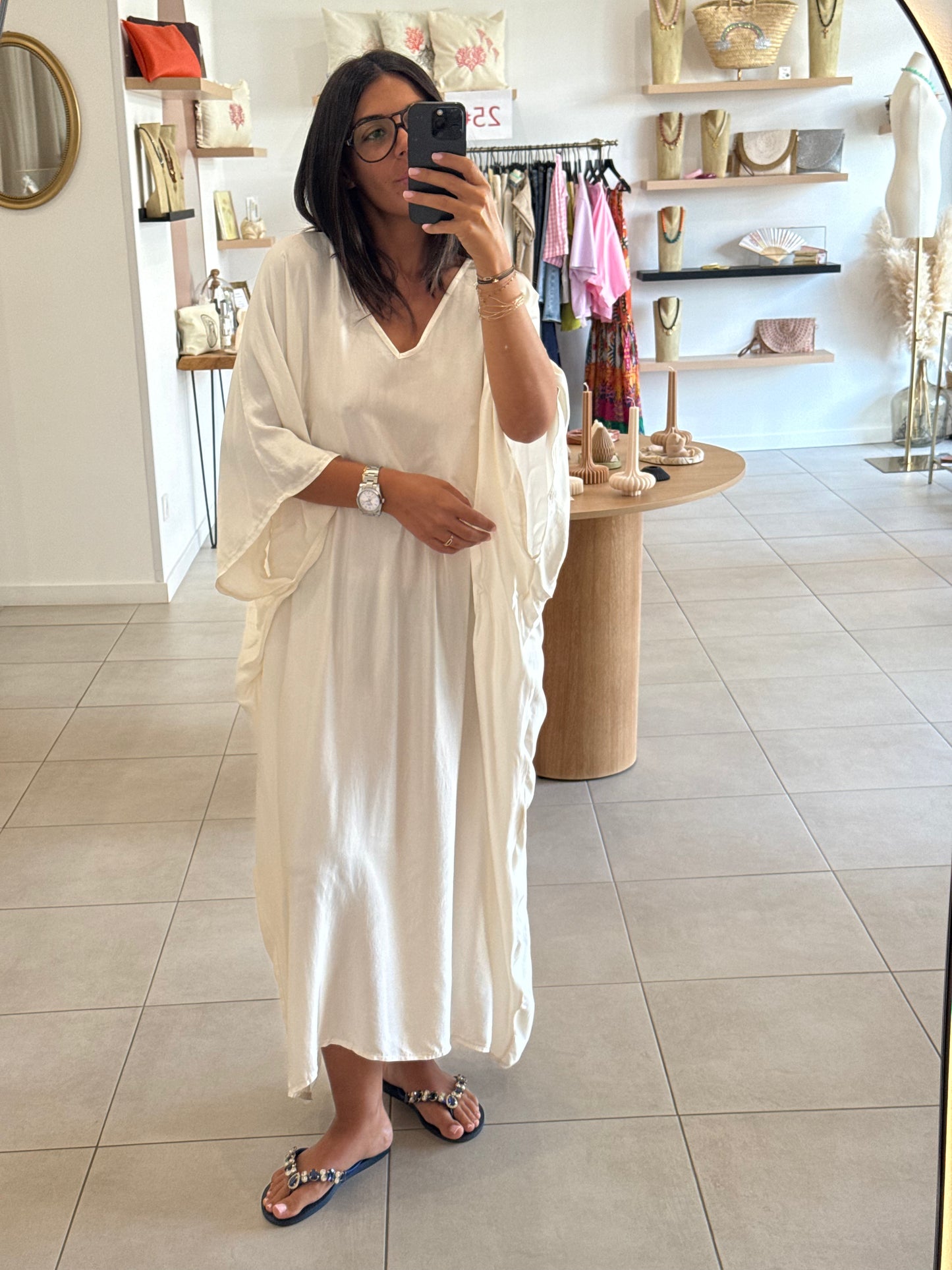 ROBE LIA