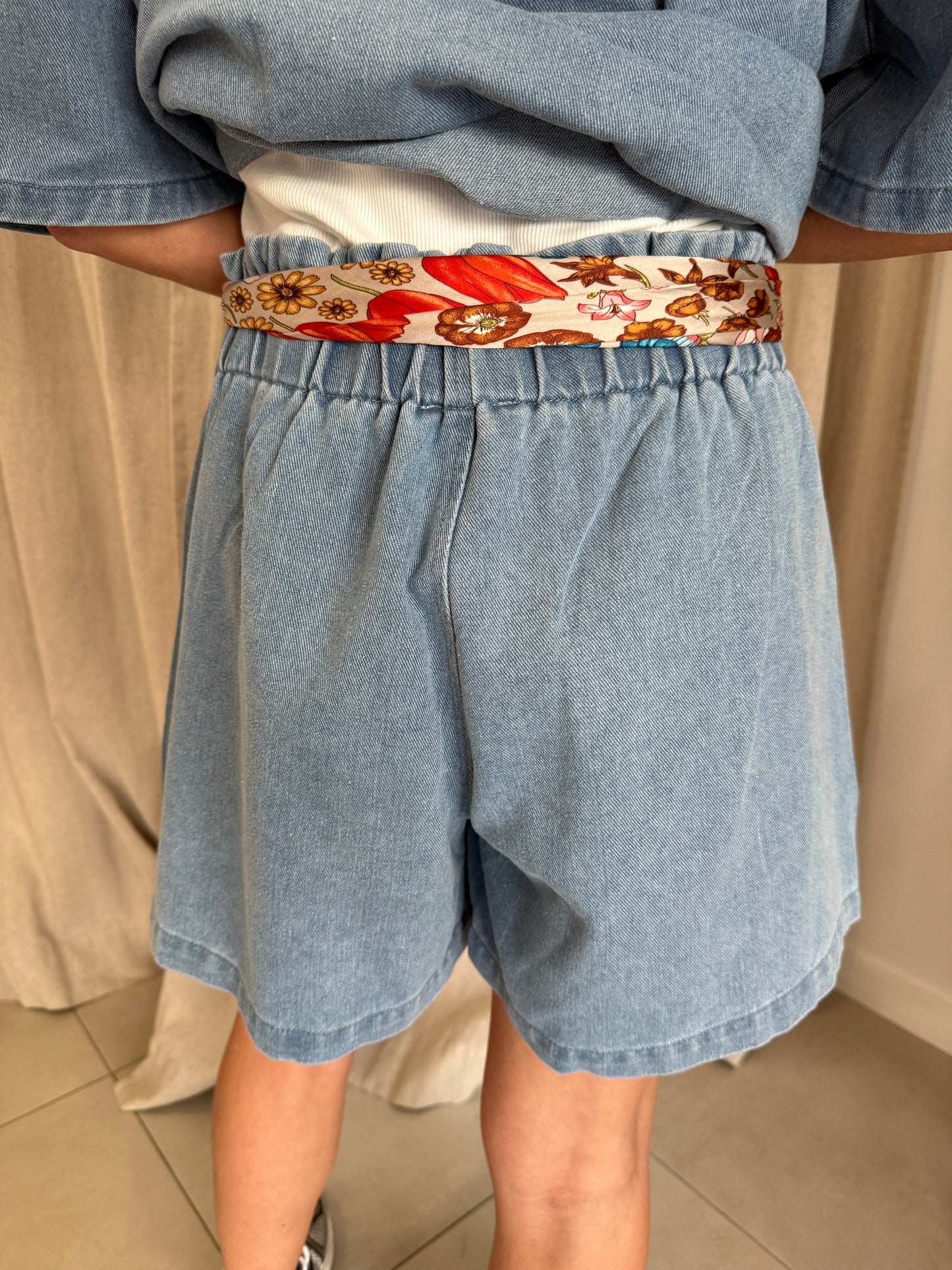 SHORT LINA
