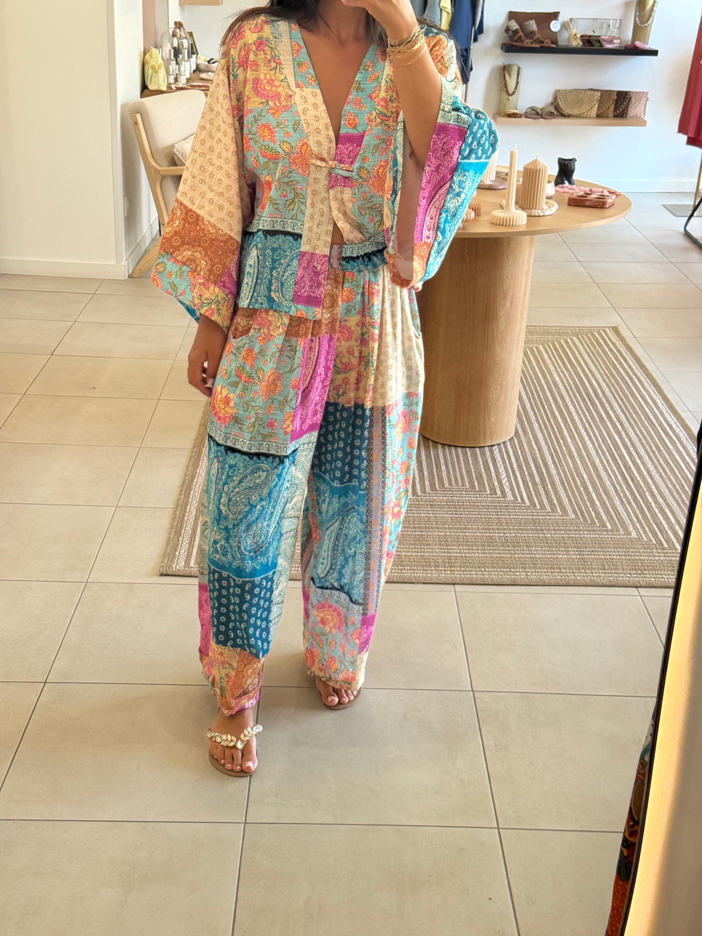 KIMONO