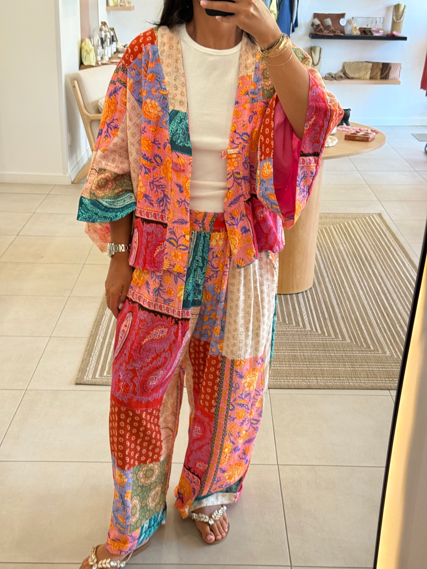 KIMONO