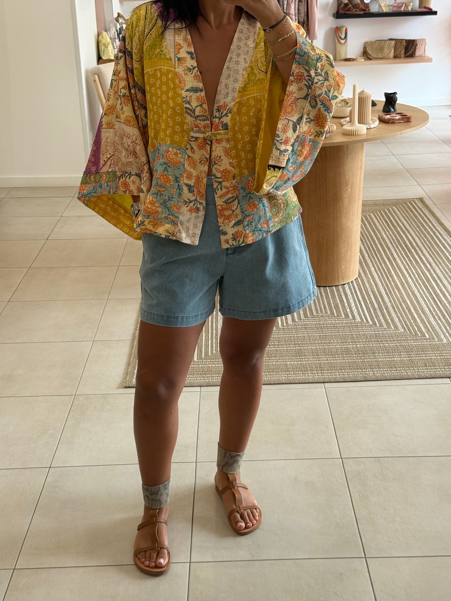 KIMONO